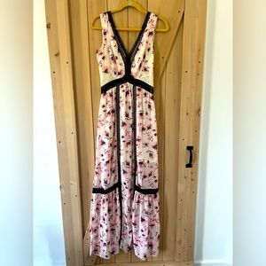 Floral dress size 2 new WOT